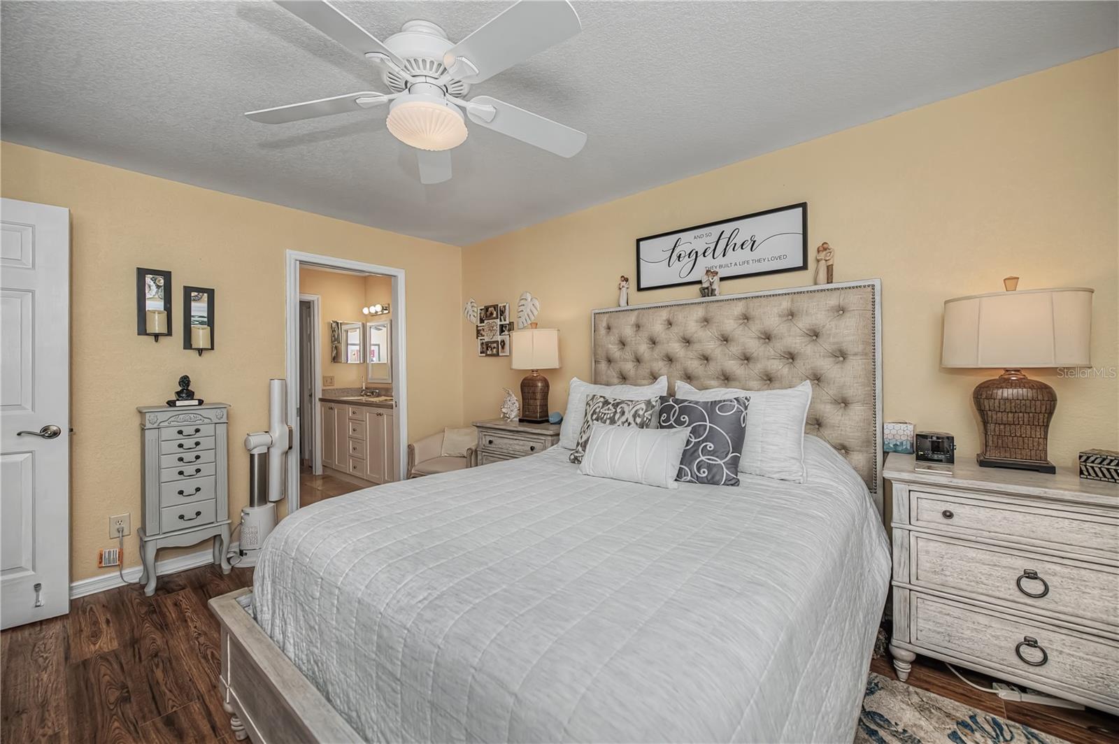 HERITAGE OAK PARK WATERS EDGE - Residential