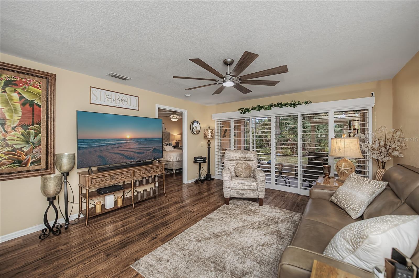 HERITAGE OAK PARK WATERS EDGE - Residential