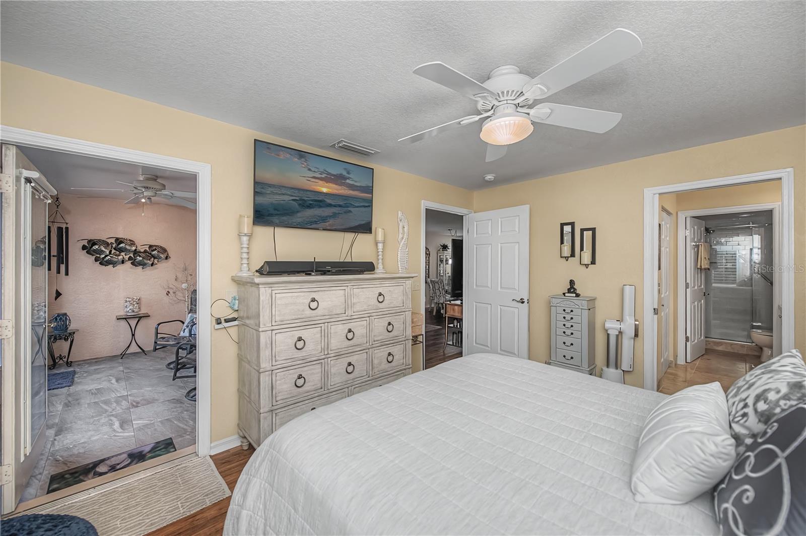 HERITAGE OAK PARK WATERS EDGE - Residential