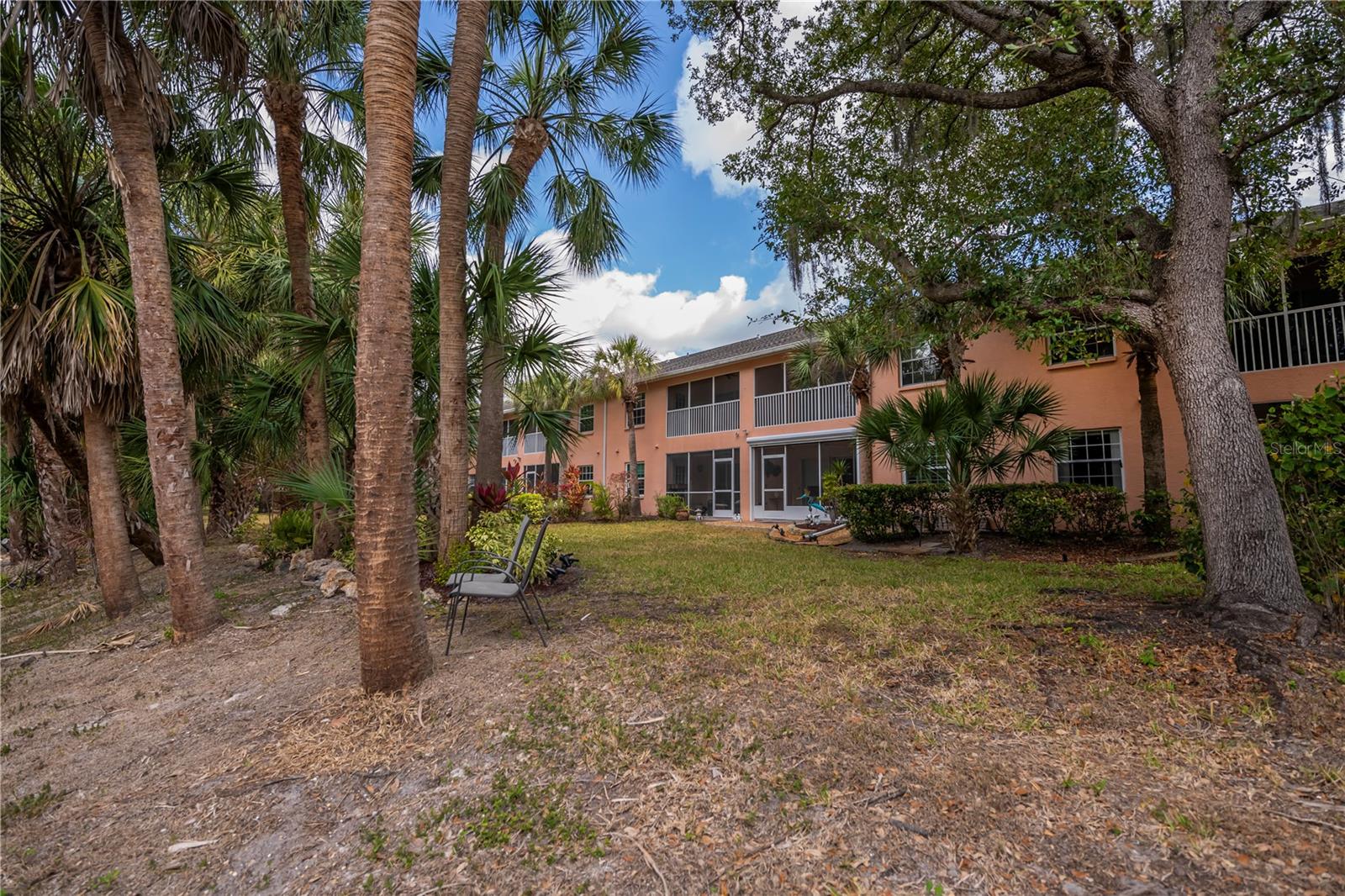 HERITAGE OAK PARK WATERS EDGE - Residential