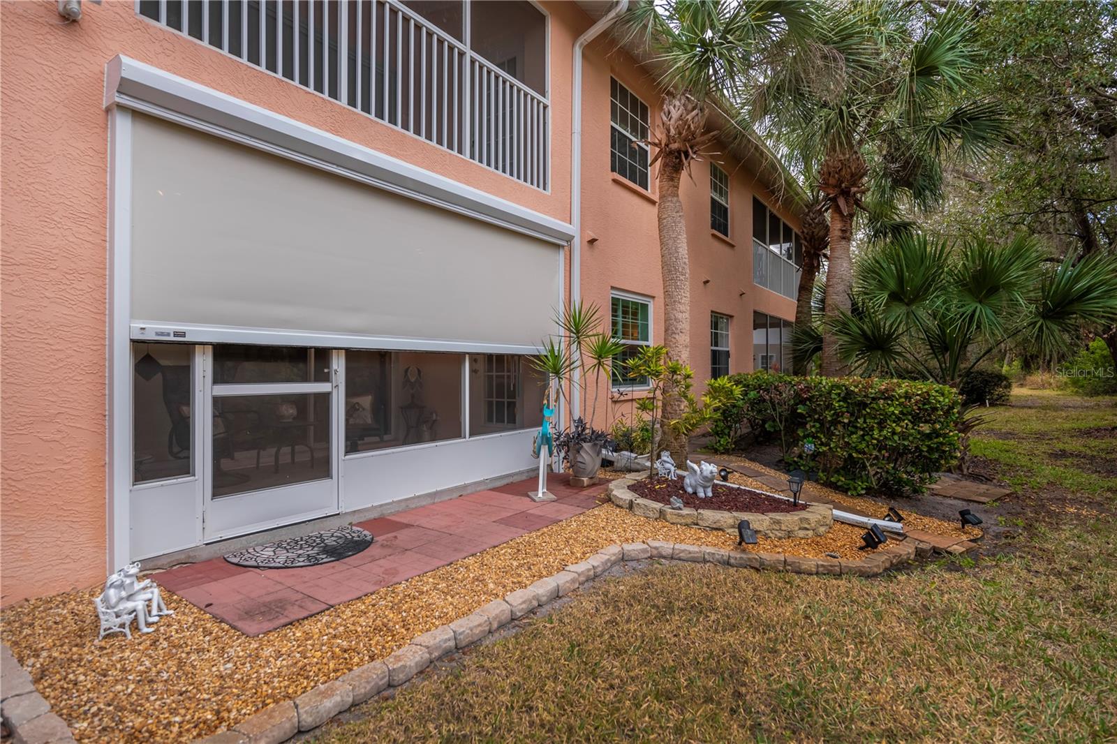 HERITAGE OAK PARK WATERS EDGE - Residential