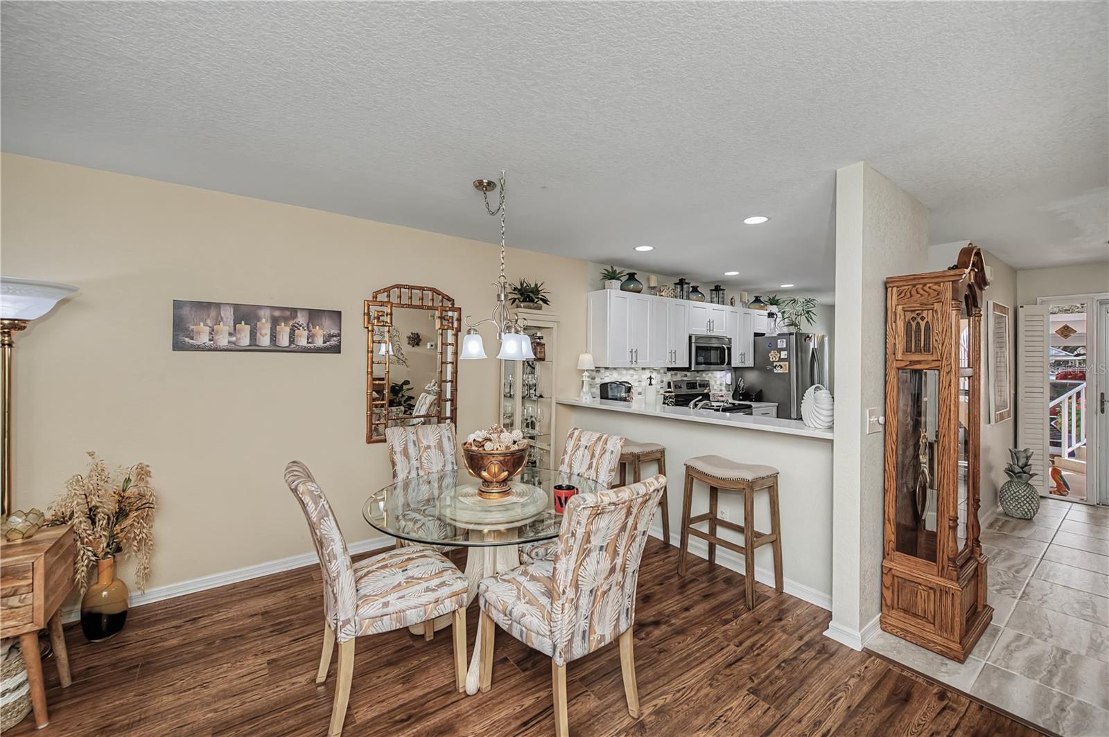 HERITAGE OAK PARK WATERS EDGE - Residential