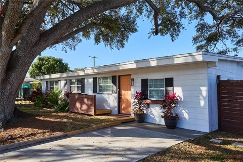 A home in TAMPA