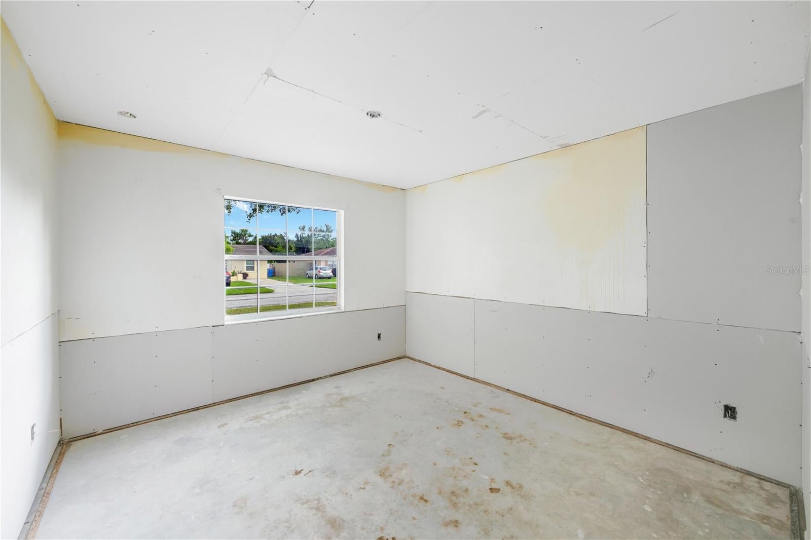 410 TIMBER CREEK DRIVE