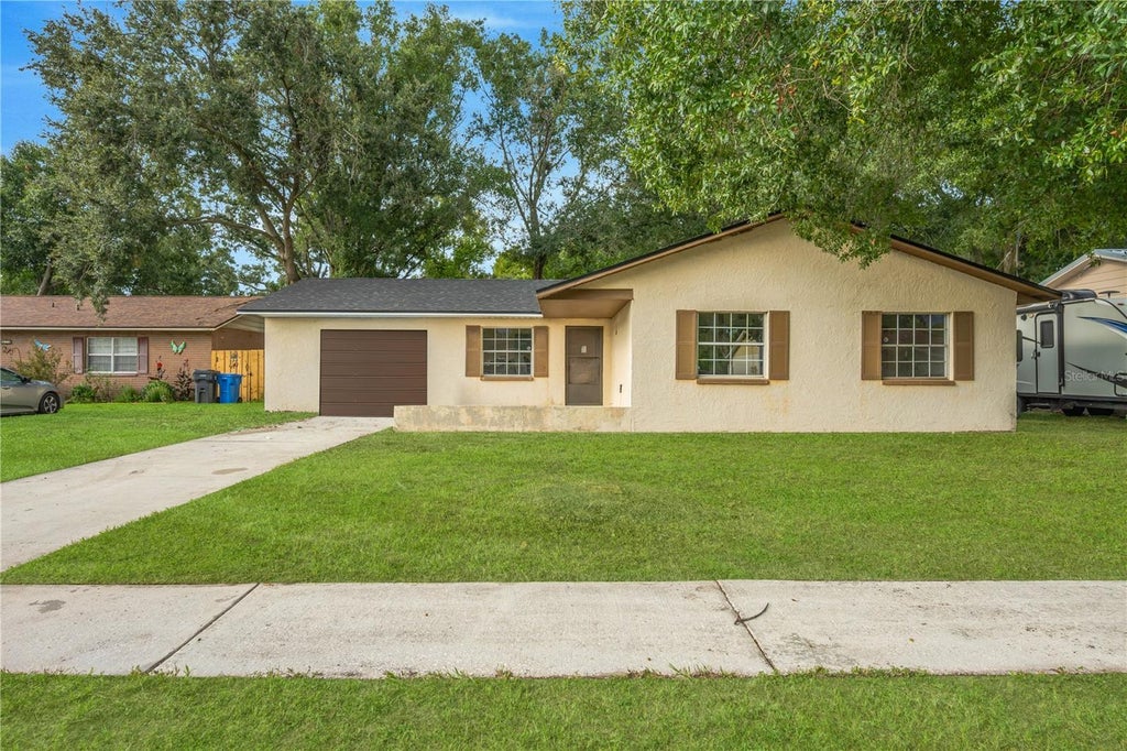 Photo of 410 Timber Creek Drive, Brandon, FL 33510 (MLS # TB8544520)