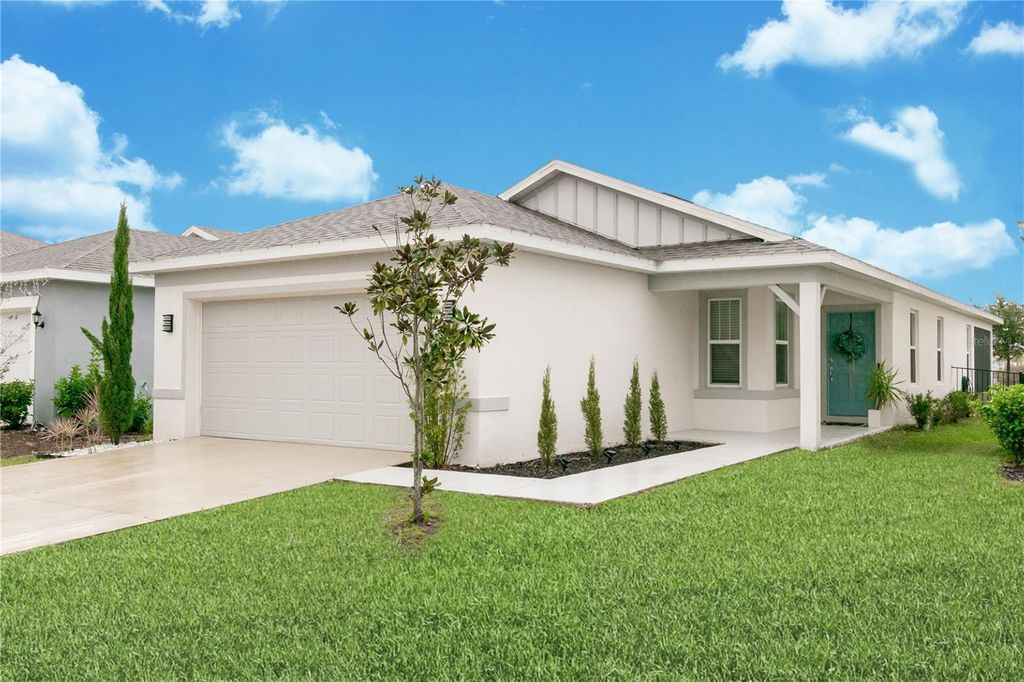 Photo of 5146 Royal Point Avenue, Kissimmee, FL 34746 (MLS # S5141885)