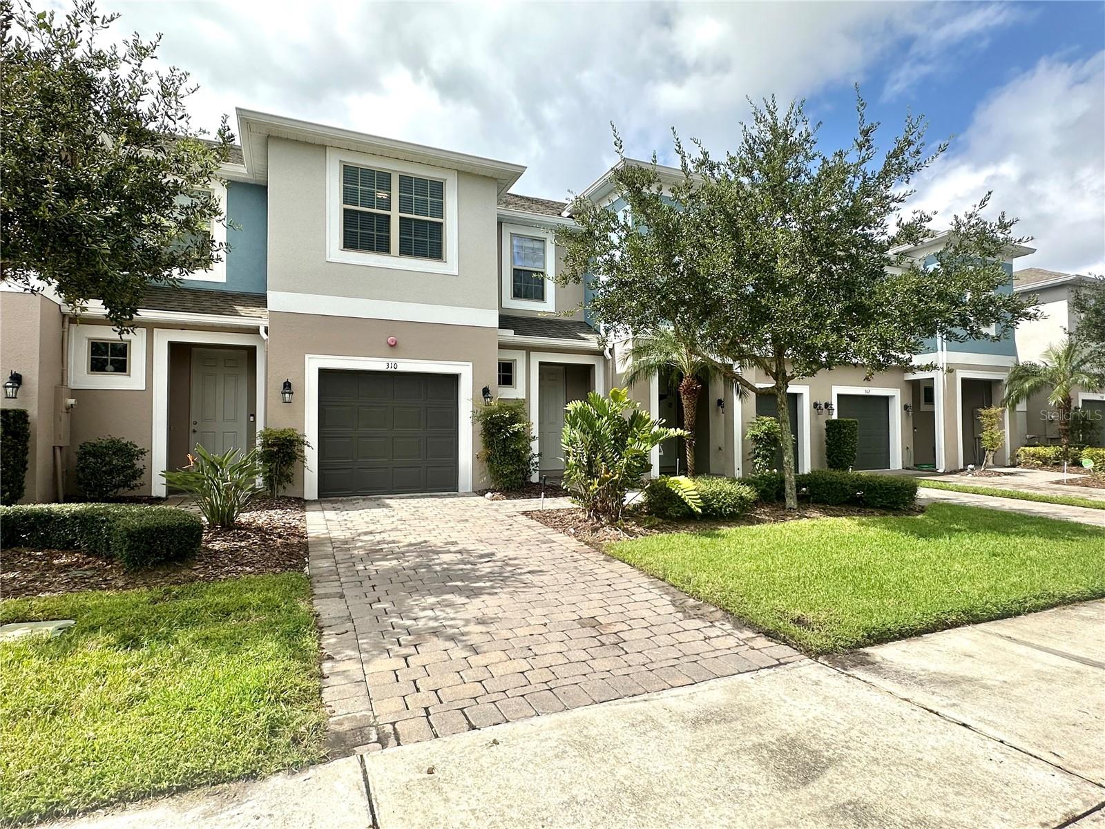THORNBROOKE PHASE 5 - Residential Lease