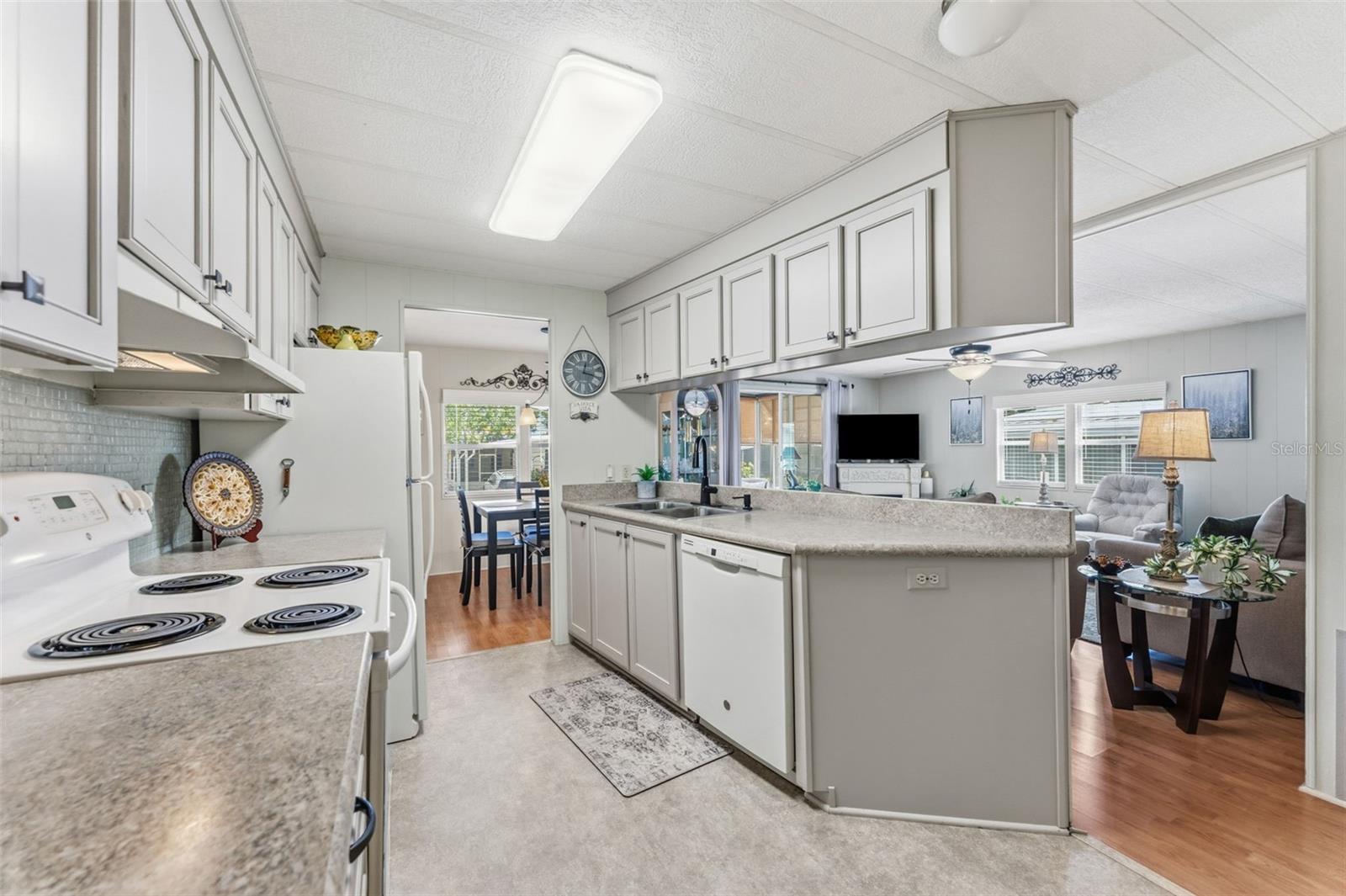 BRIAR CREEK MOBILE HOME COMMUNITY II CON - Residential