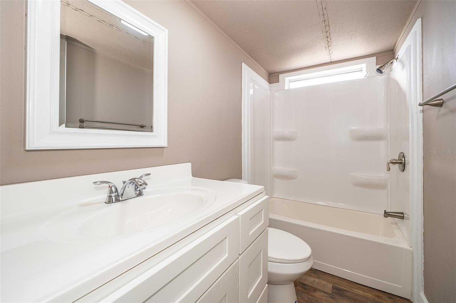 LADY LAKE SKYLINE HILLS UNIT 01 - Residential Lease