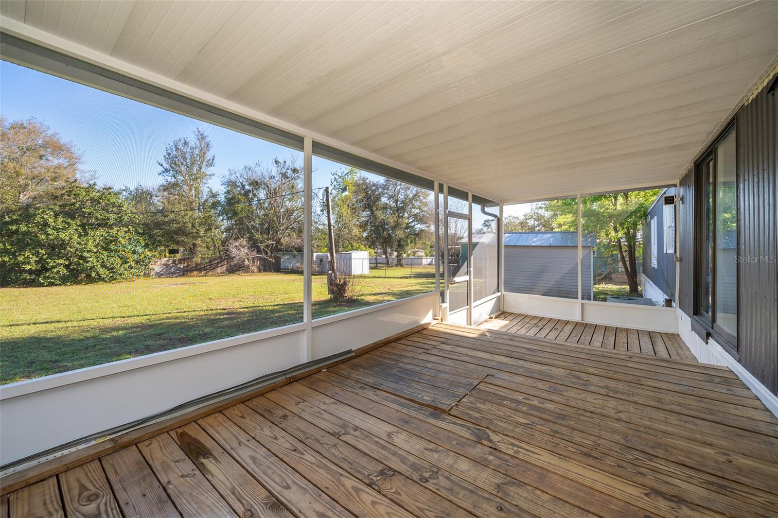 LADY LAKE SKYLINE HILLS UNIT 01 - Residential Lease