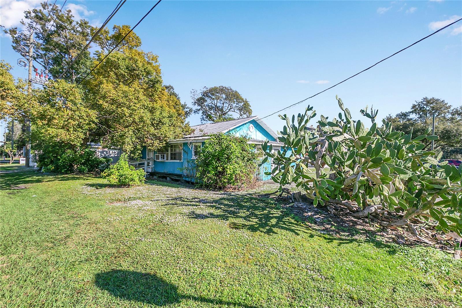 TAFT TOWN REP - Residential