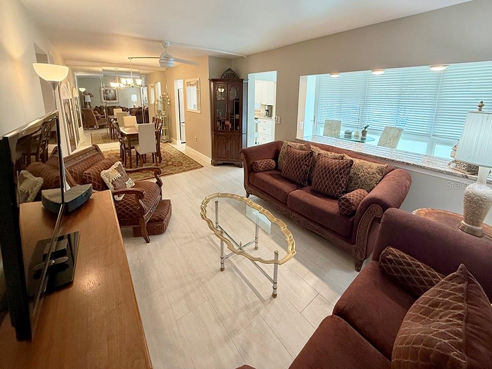 LAFAYETTE THE - Residential