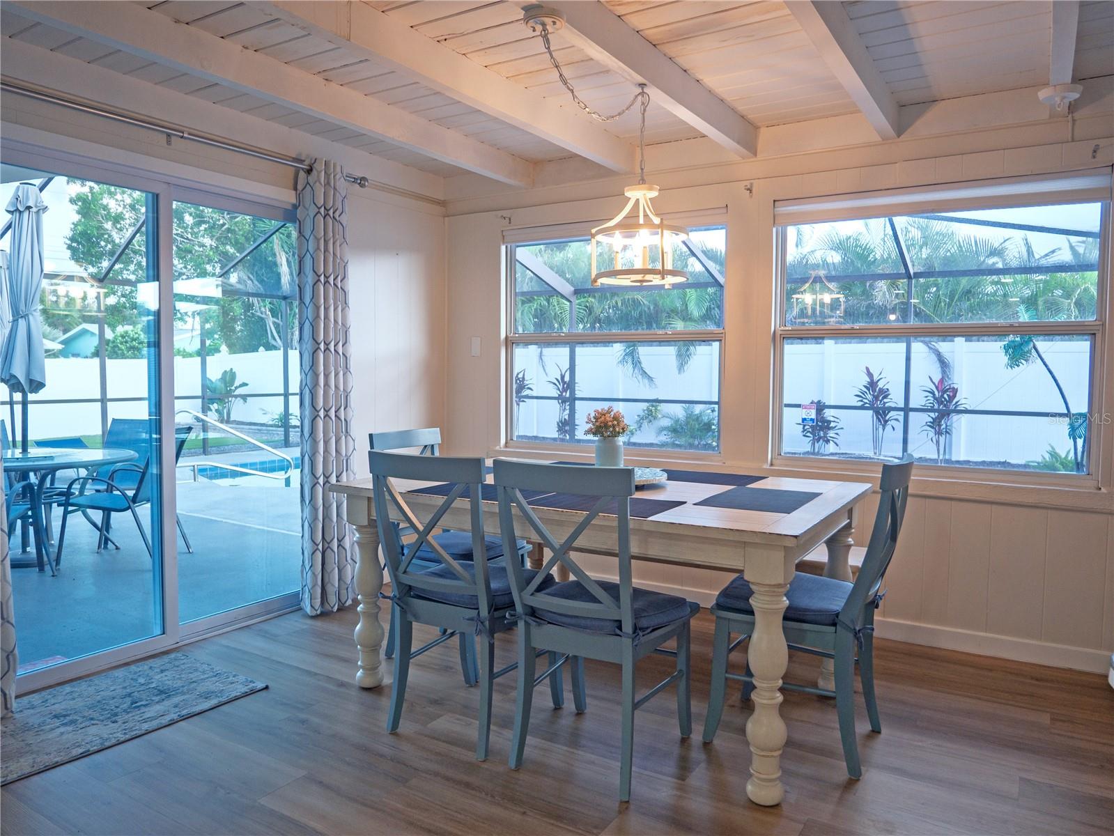 OAKHURST GROVES - Residential