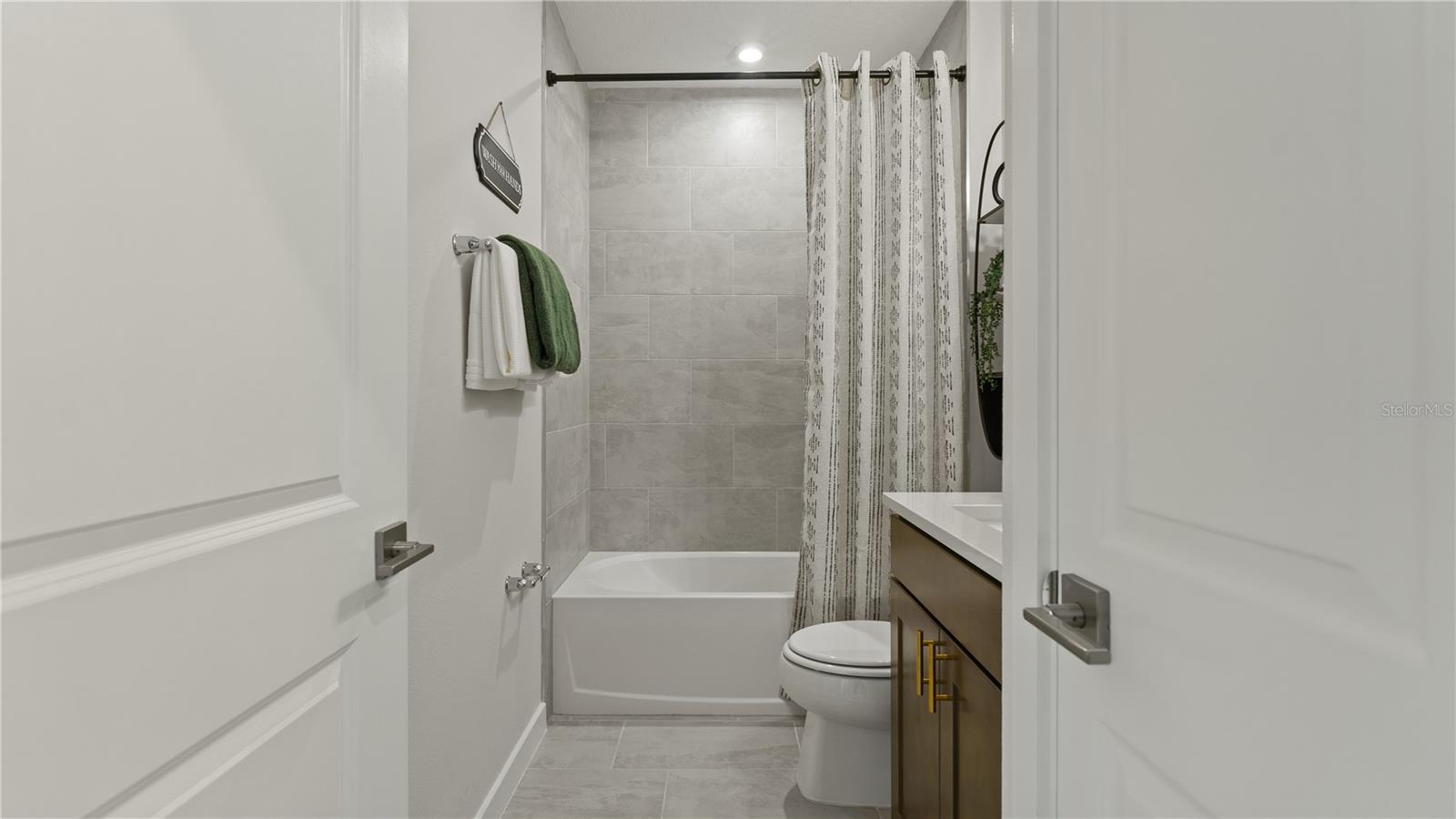 HAMILTON BLUFF SUBDIVISION PHASES 1 & 2 - Residential