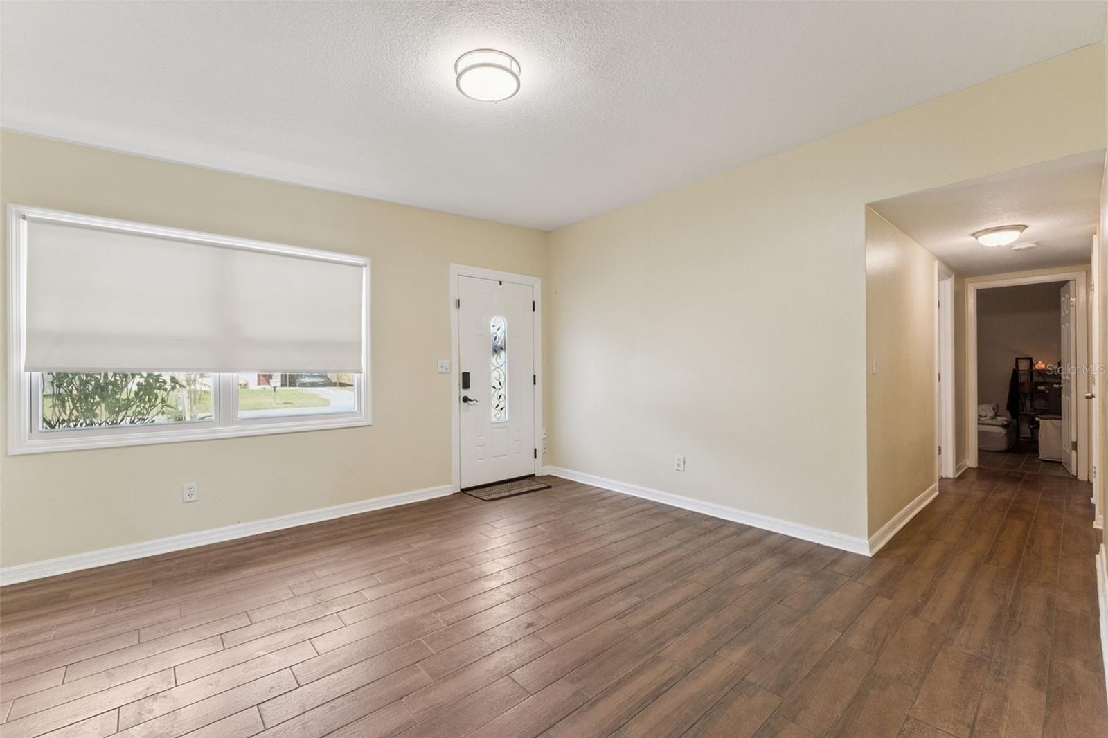 LONGDALE - Residential