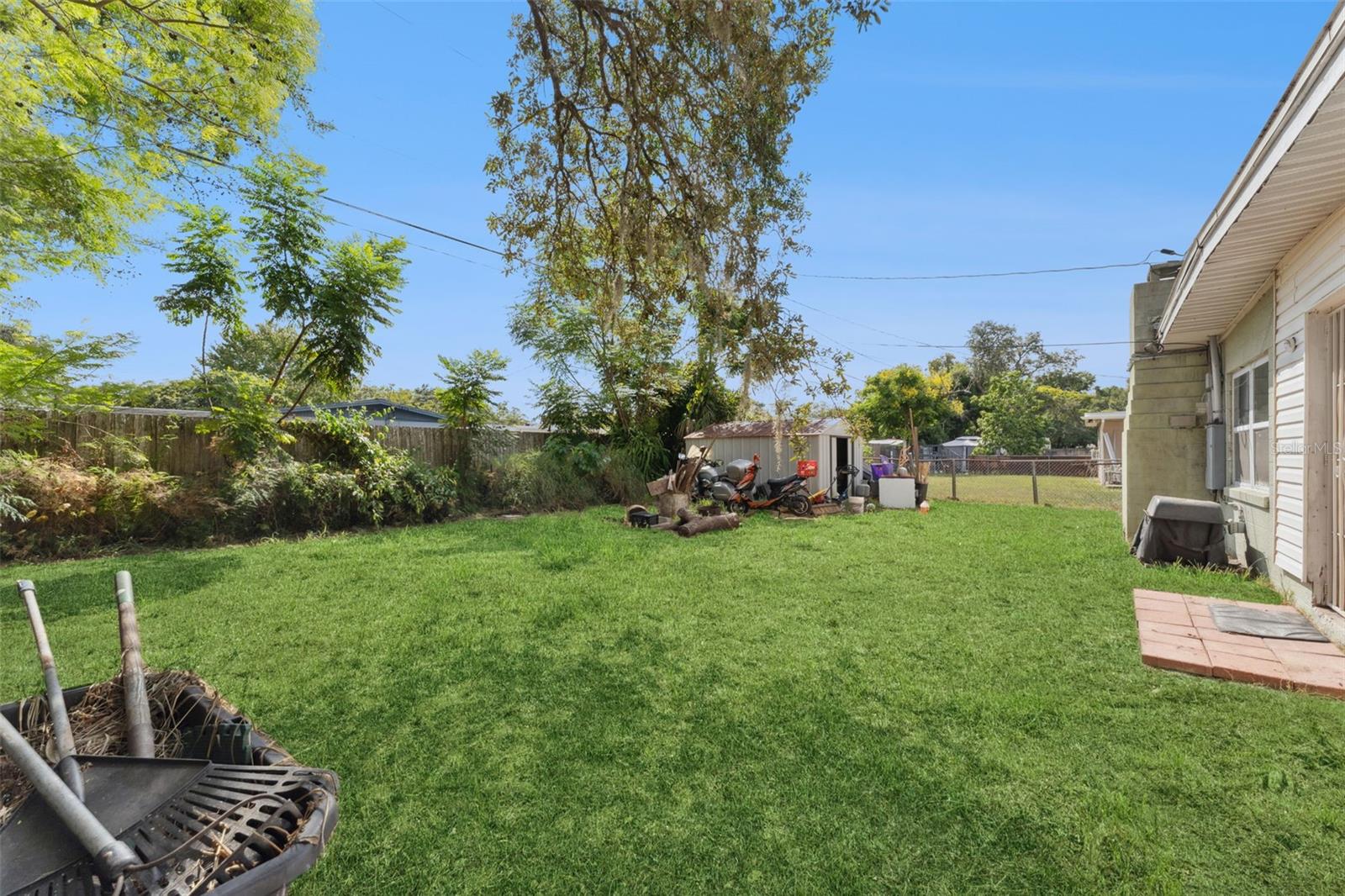 LONGDALE - Residential