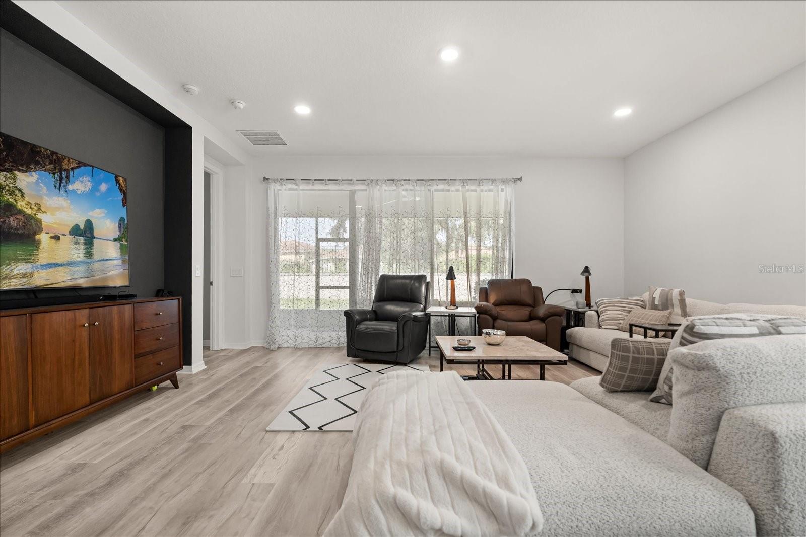 3866 ROSE MALLOW DRIVE
