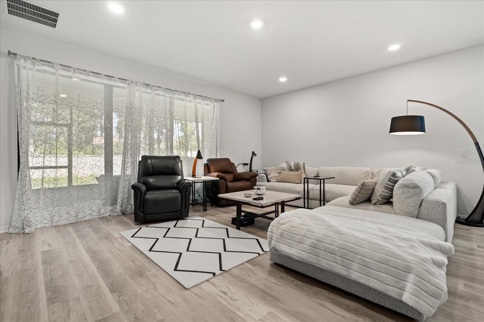 3866 ROSE MALLOW DRIVE