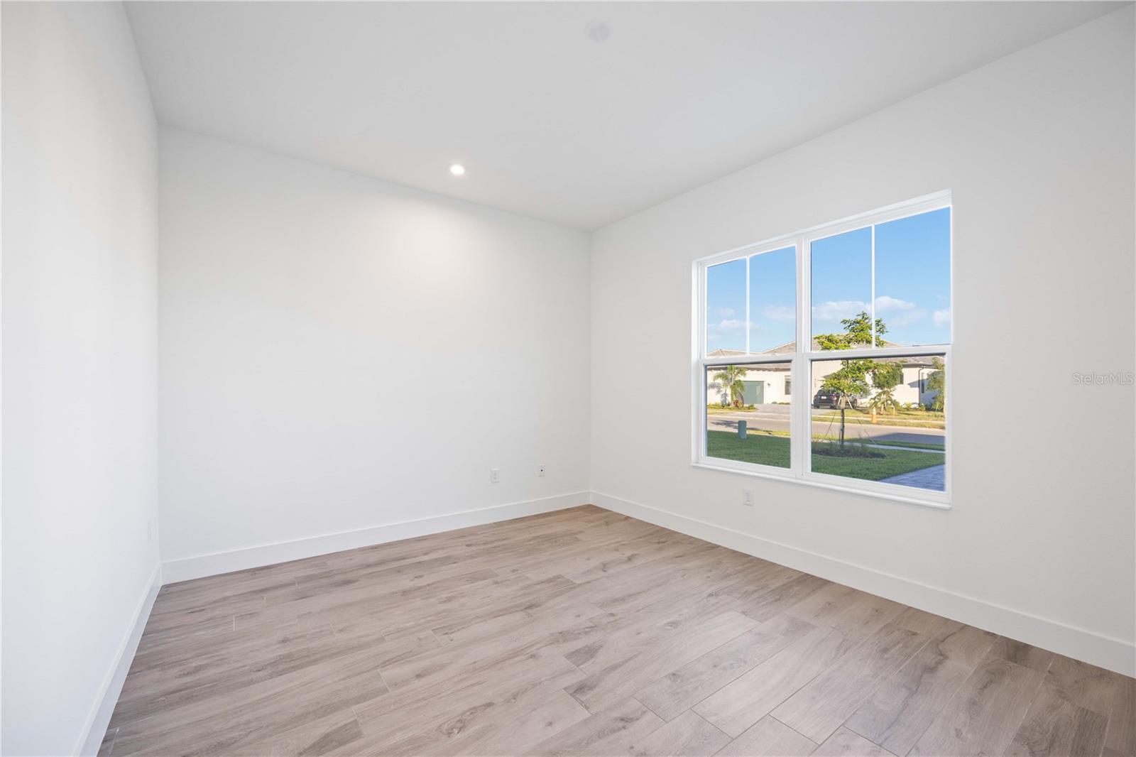 WORTHINGTON - Residential