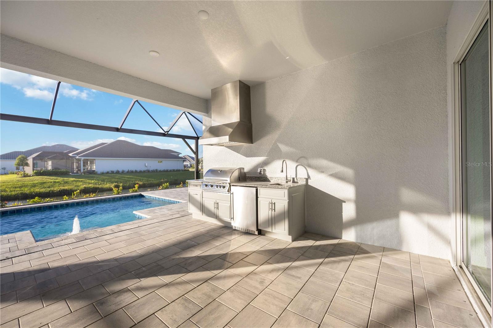 WORTHINGTON - Residential