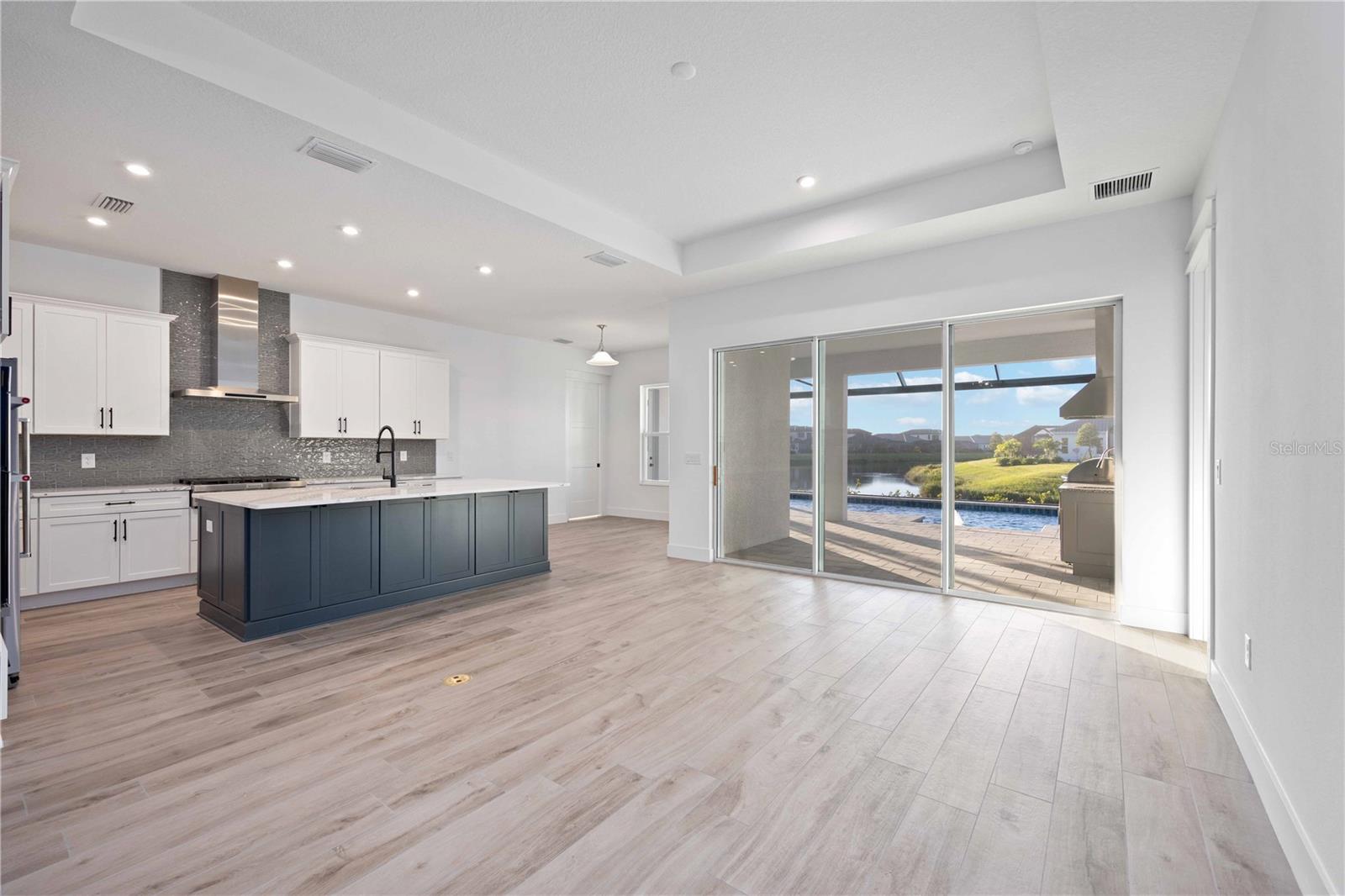 WORTHINGTON - Residential