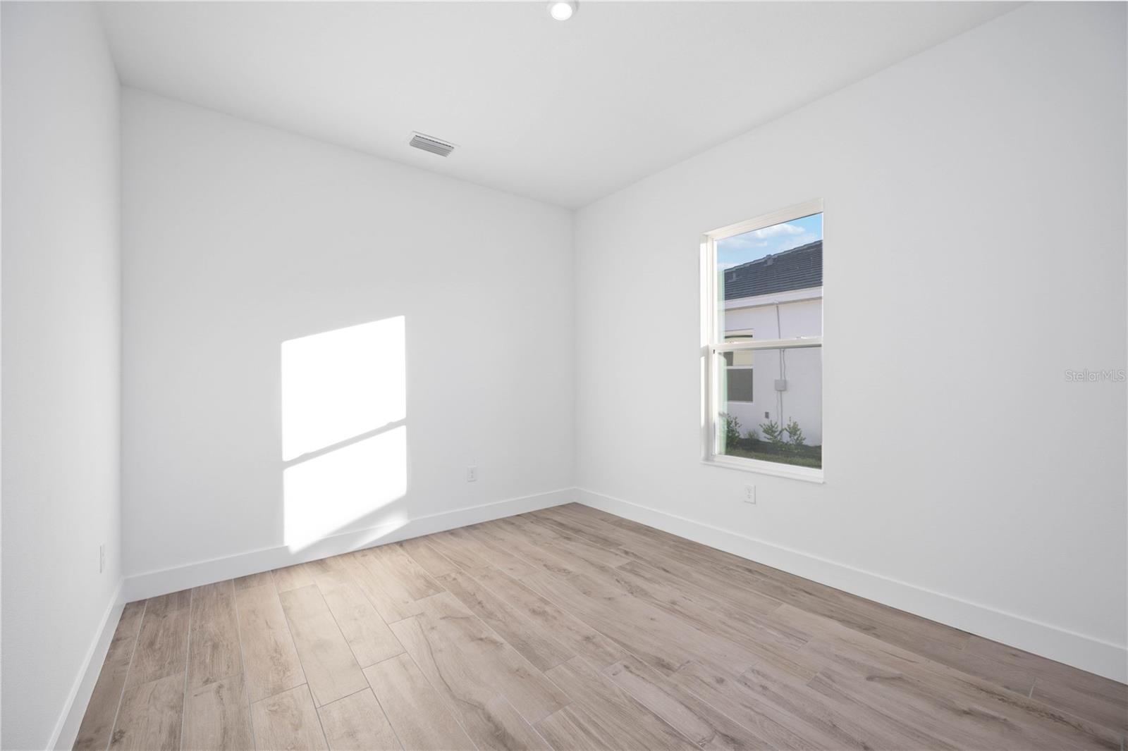 WORTHINGTON - Residential