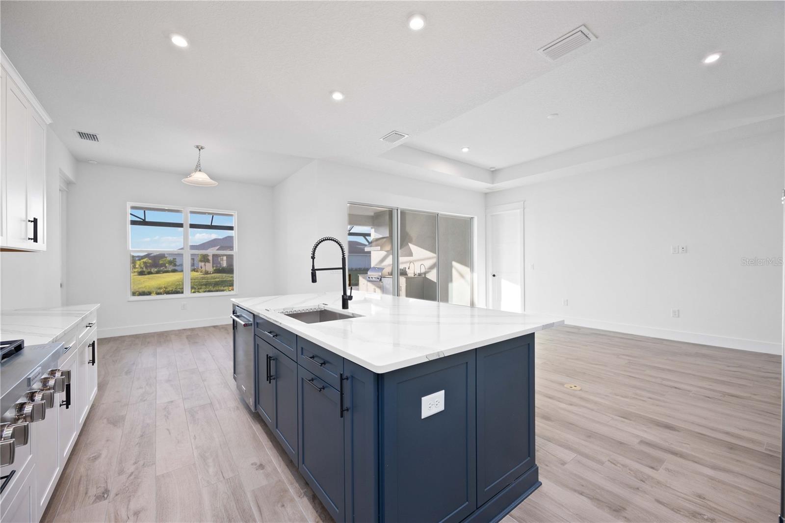 WORTHINGTON - Residential