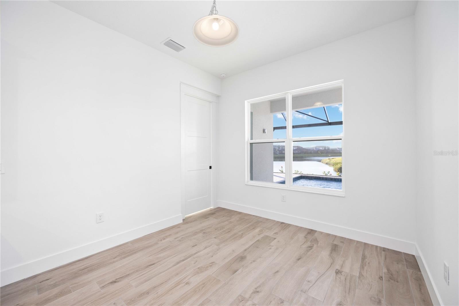 WORTHINGTON - Residential