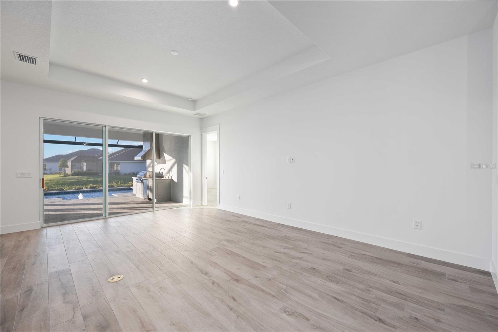 WORTHINGTON - Residential