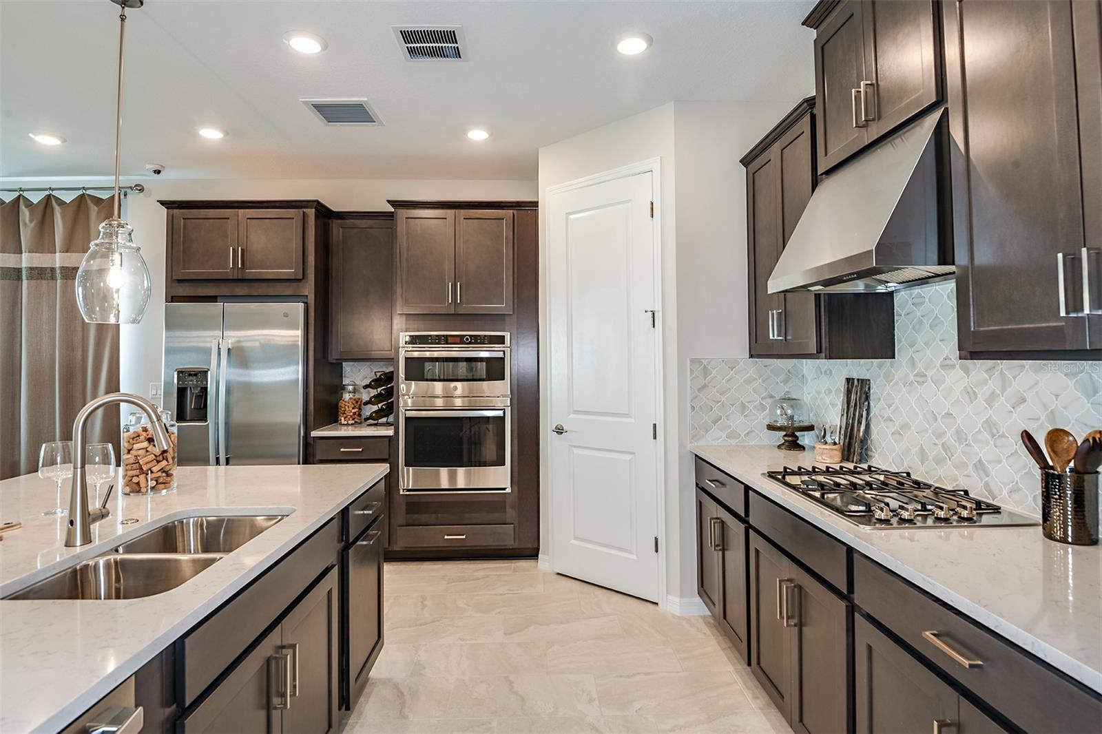 INDIGO CREEK - Residential
