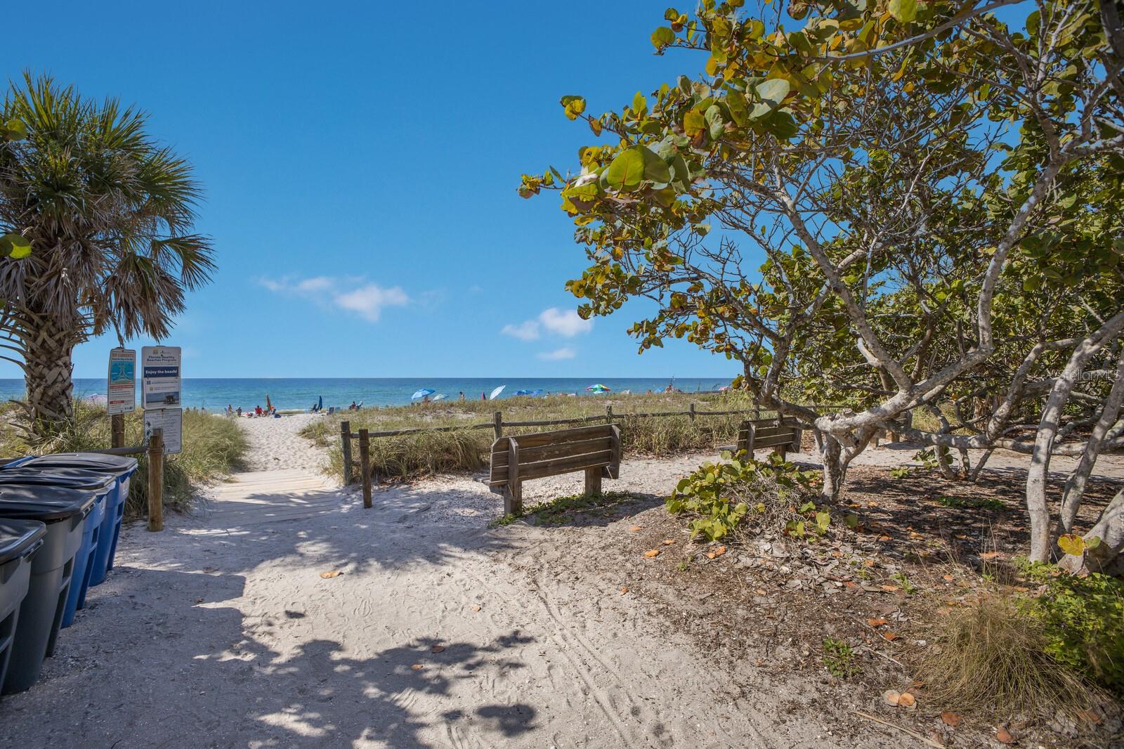 MANASOTA KEY - Residential