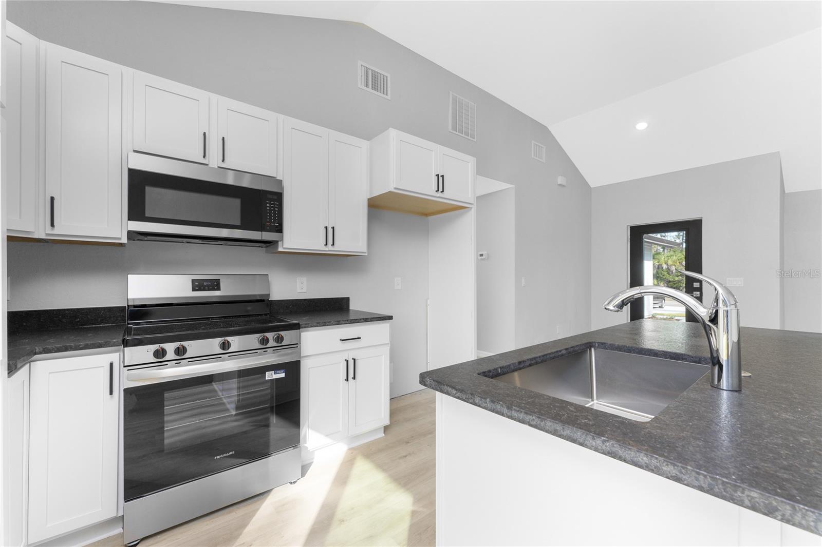 PORT CHARLOTTE SUB 06 - Residential