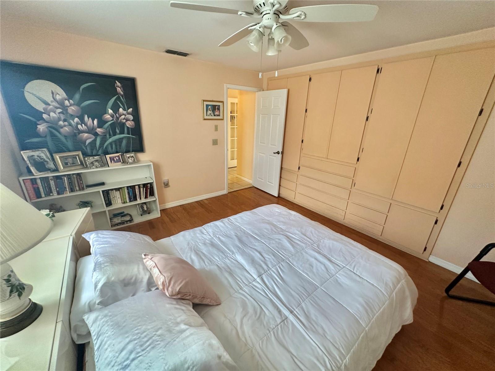 FLOR A MAR - Residential