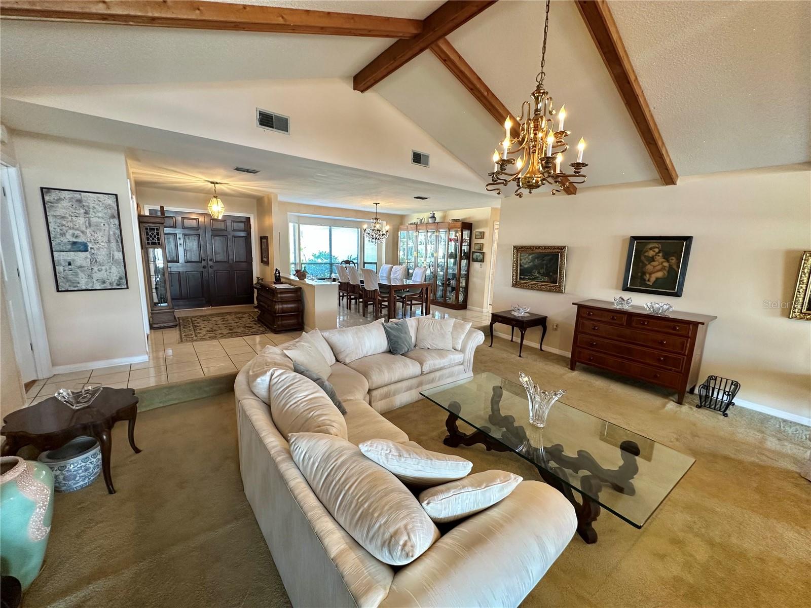 FLOR A MAR - Residential