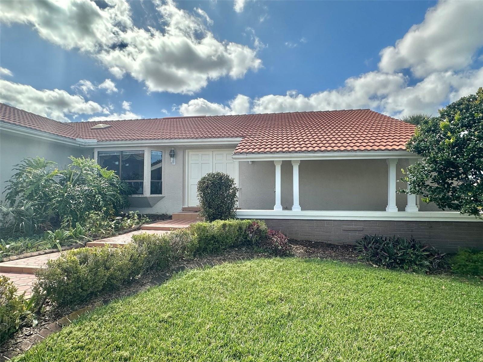 FLOR A MAR - Residential