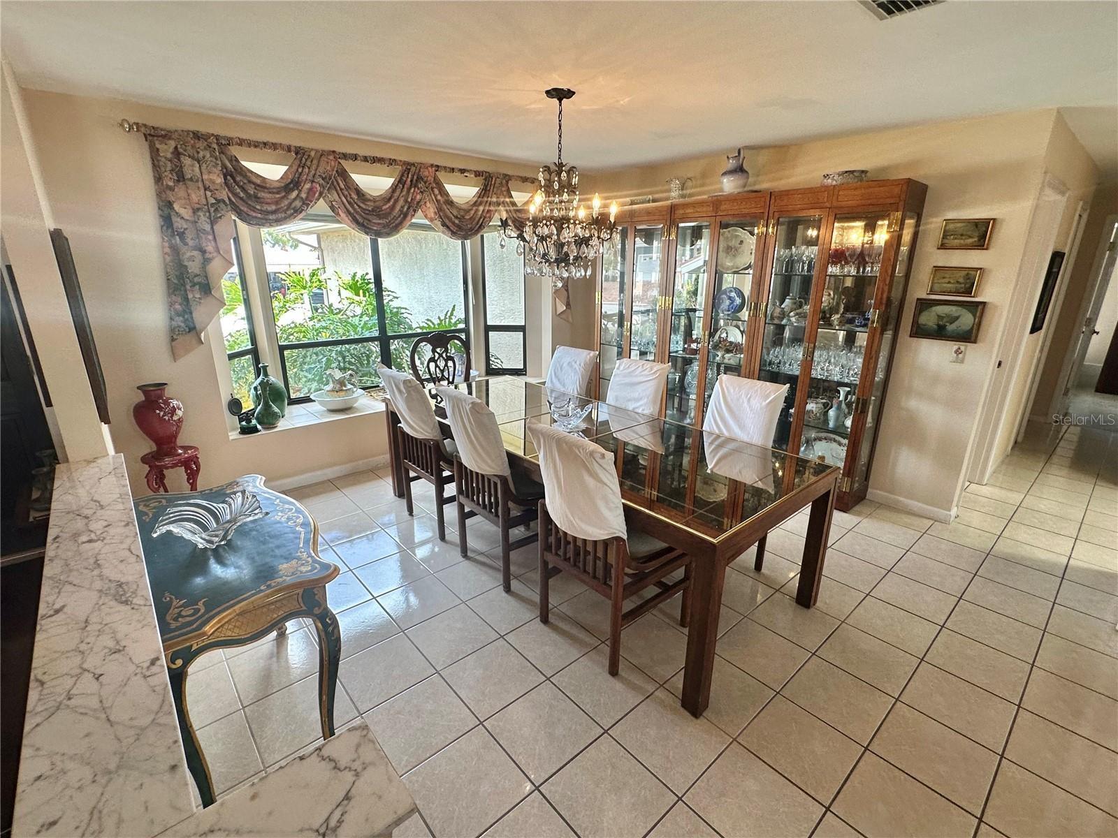 FLOR A MAR - Residential