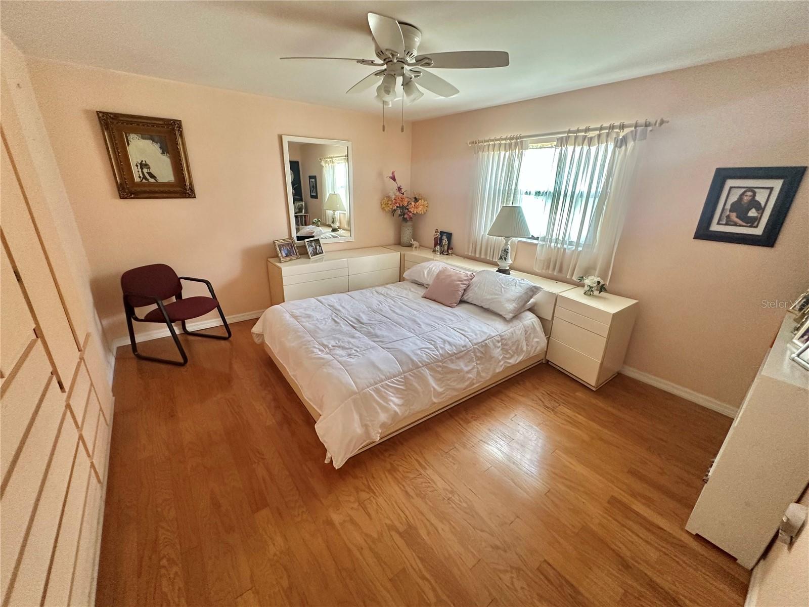 FLOR A MAR - Residential