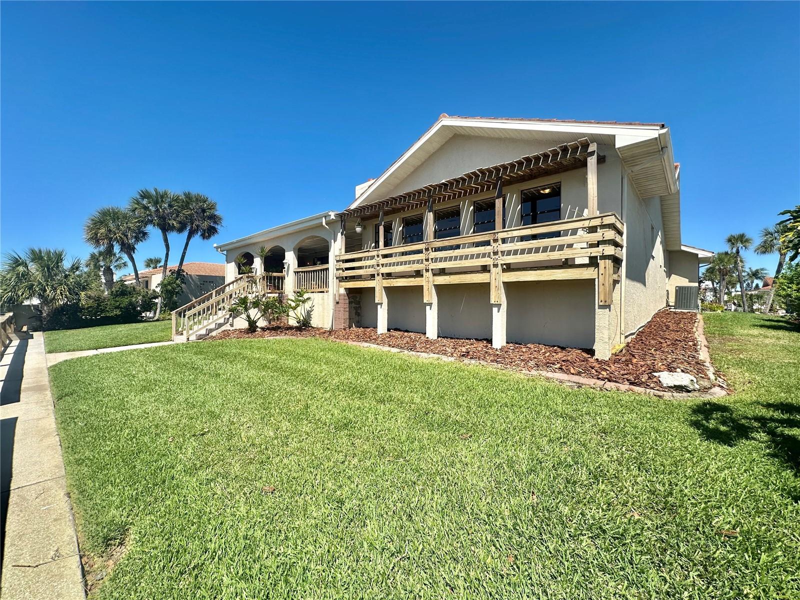 FLOR A MAR - Residential