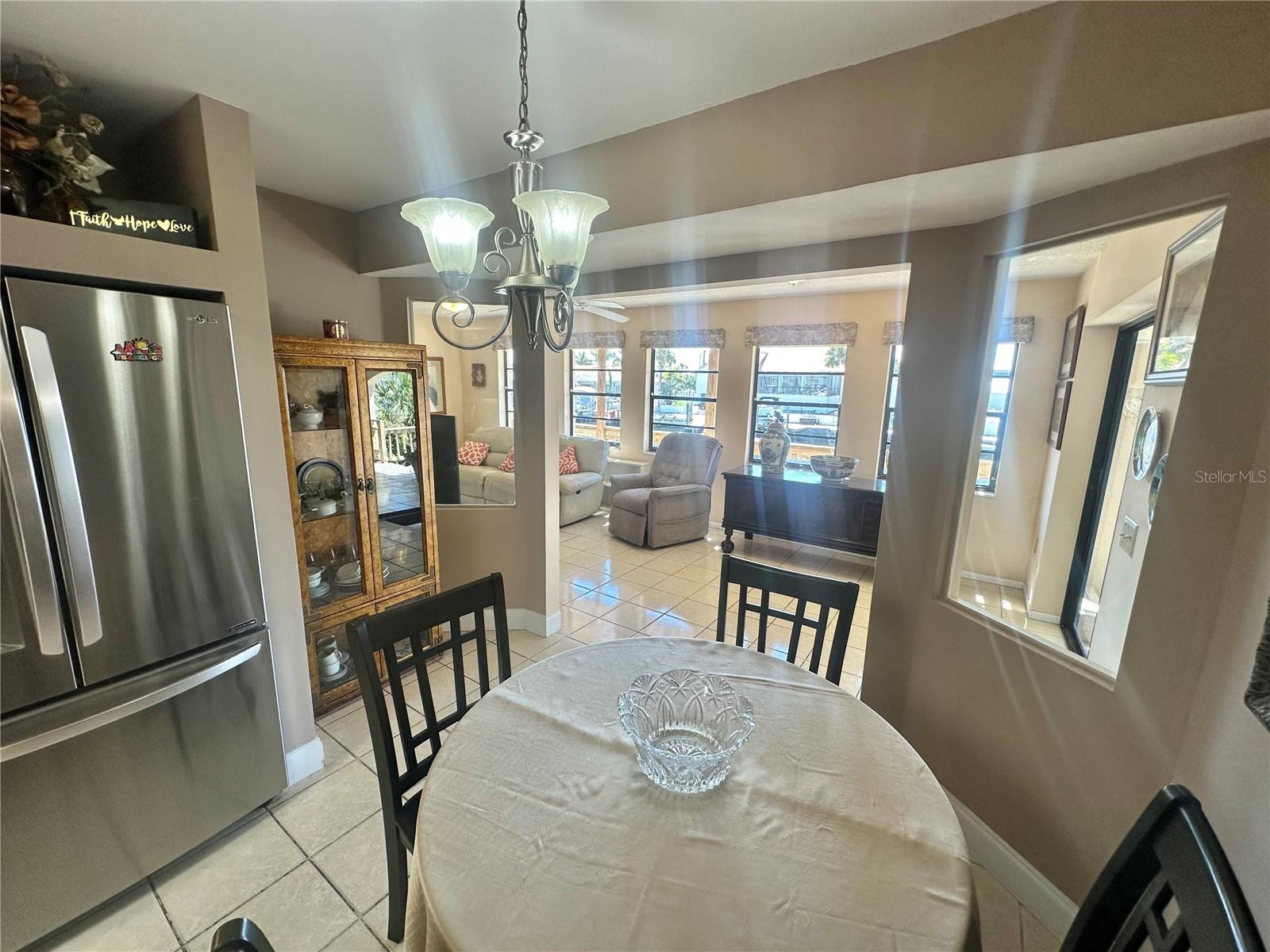 FLOR A MAR - Residential