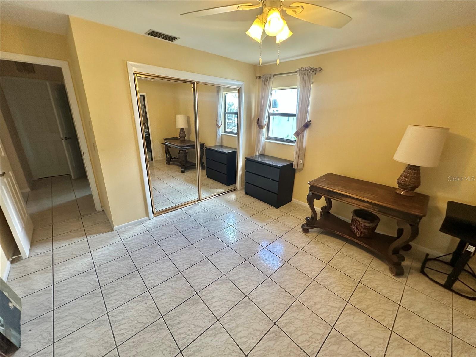 FLOR A MAR - Residential