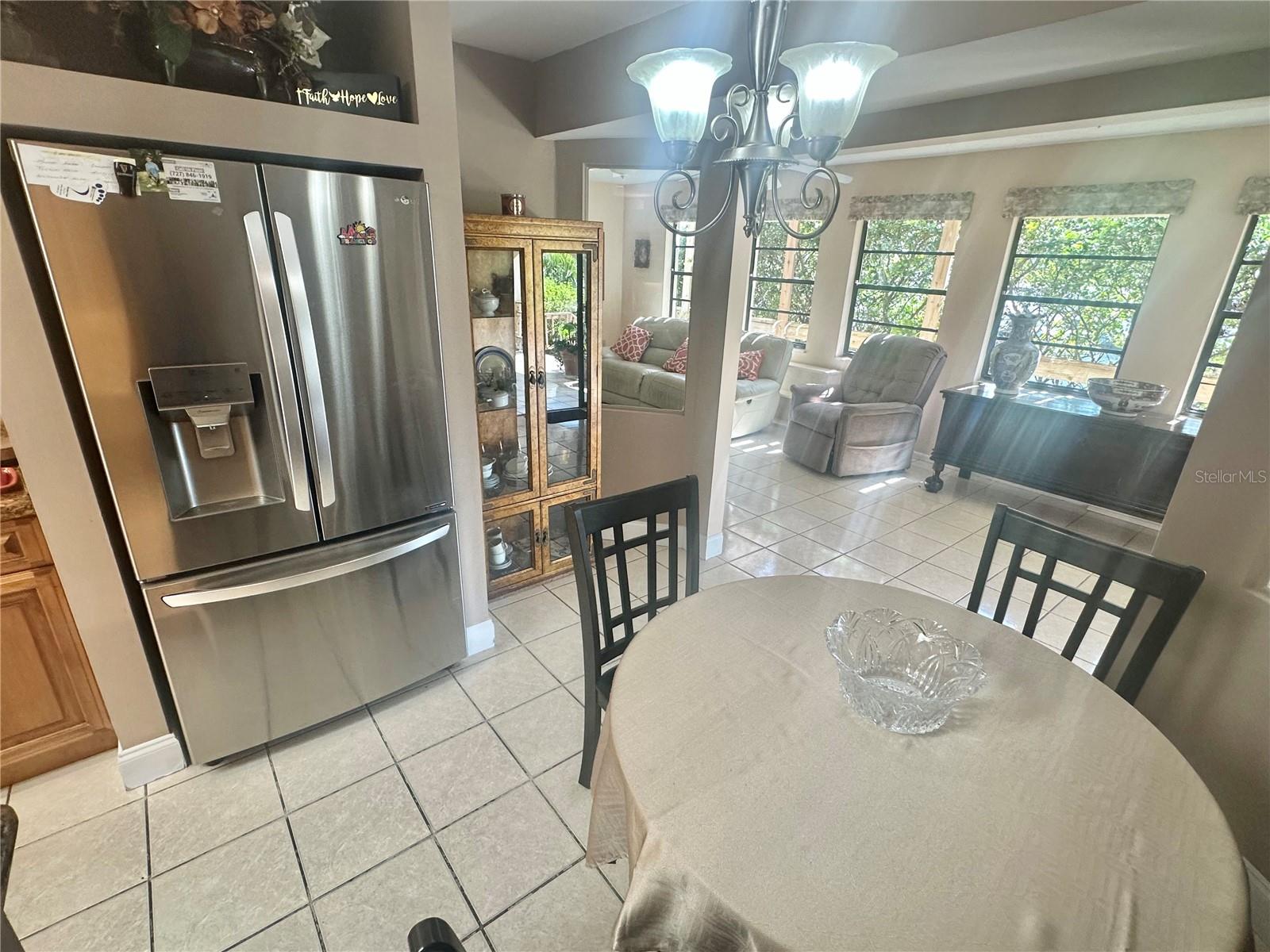 FLOR A MAR - Residential