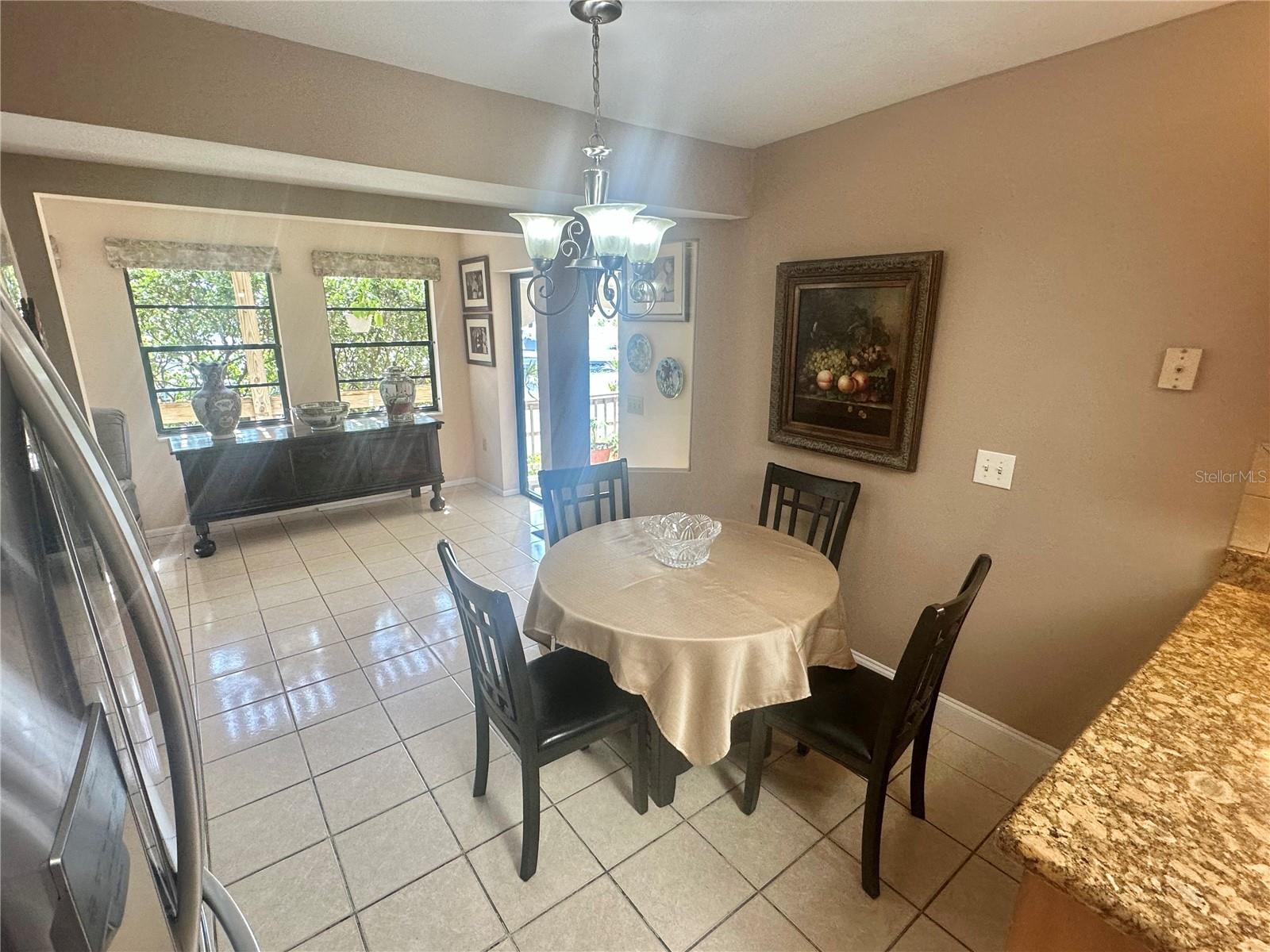 FLOR A MAR - Residential