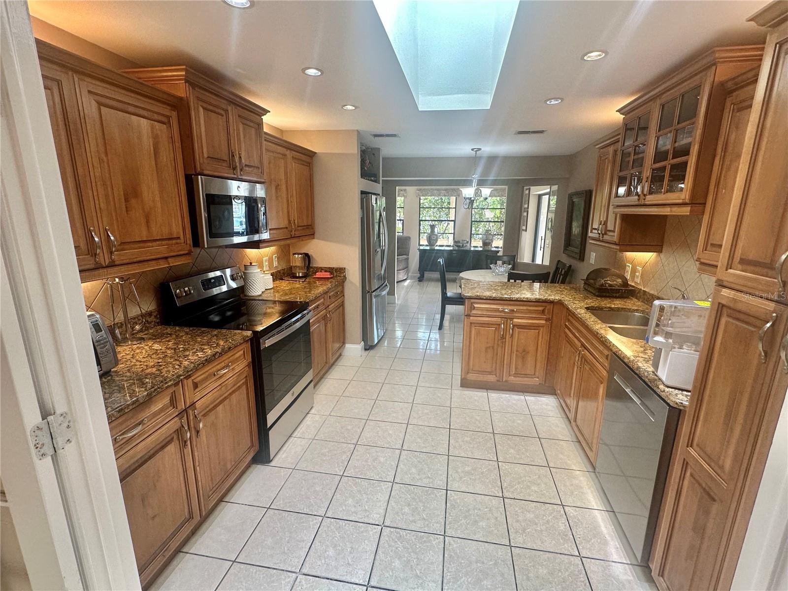 FLOR A MAR - Residential