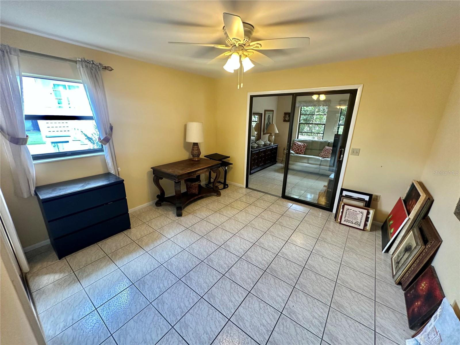 FLOR A MAR - Residential