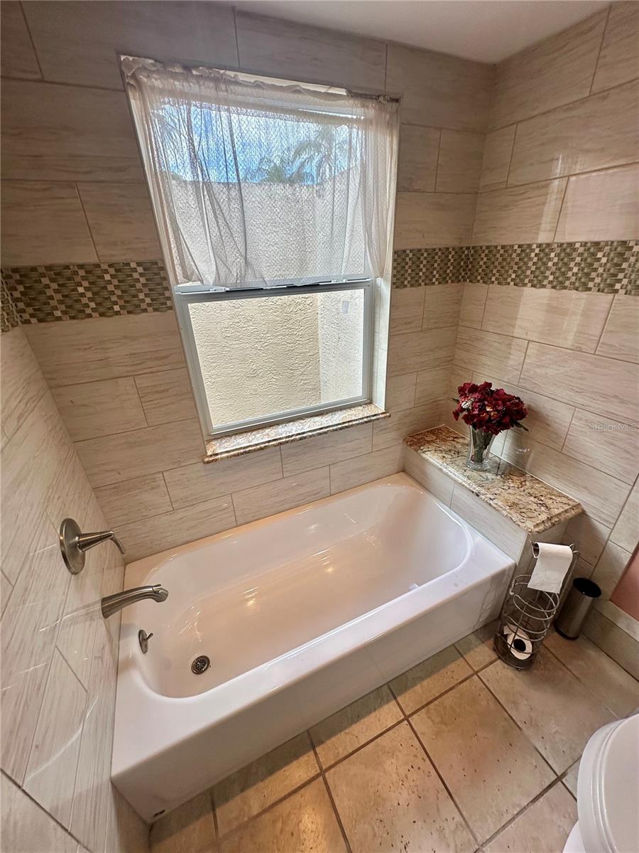 FLOR A MAR - Residential