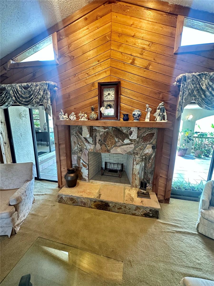 FLOR A MAR - Residential