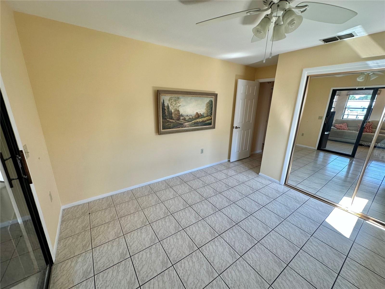 FLOR A MAR - Residential