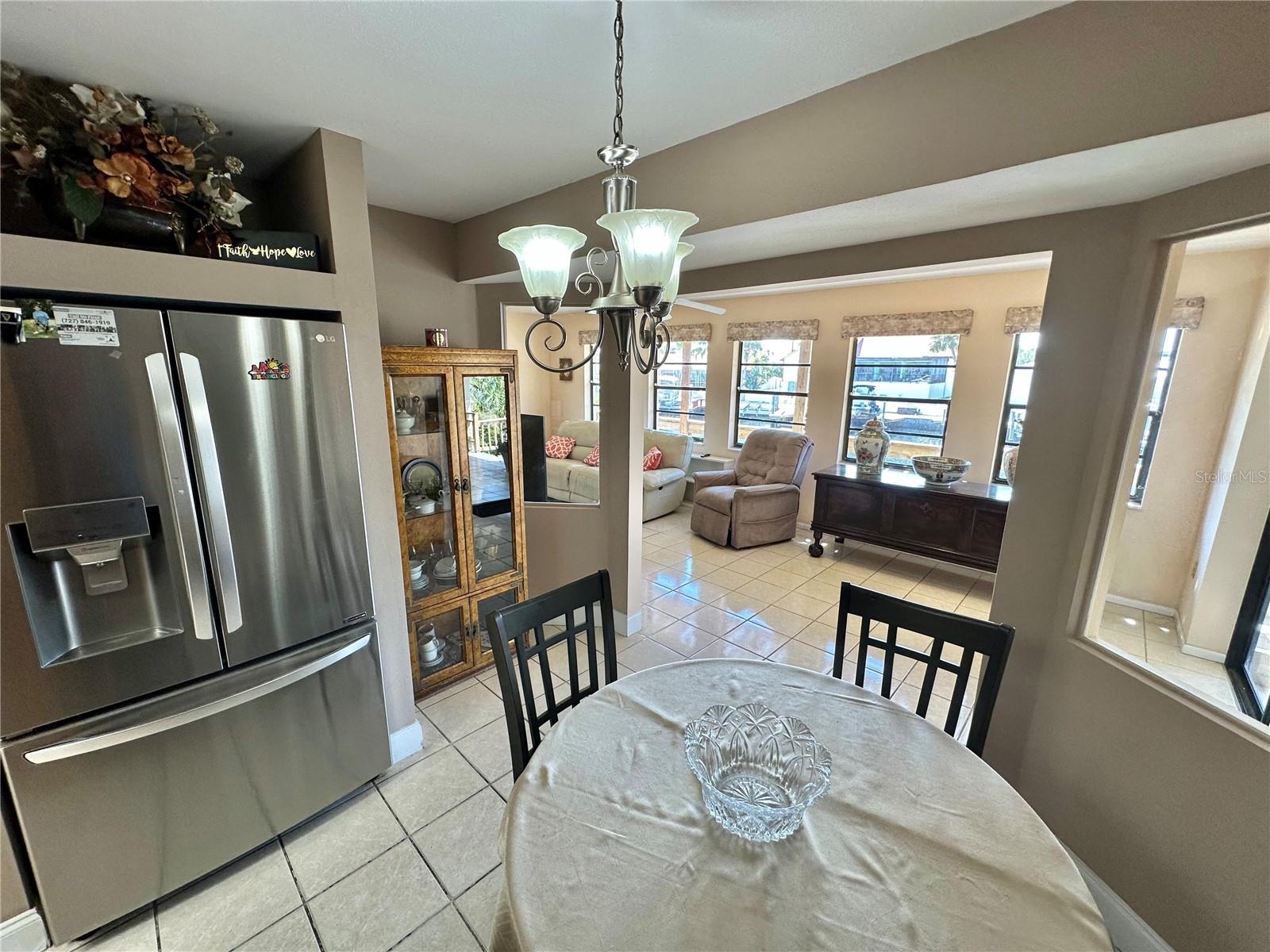 FLOR A MAR - Residential