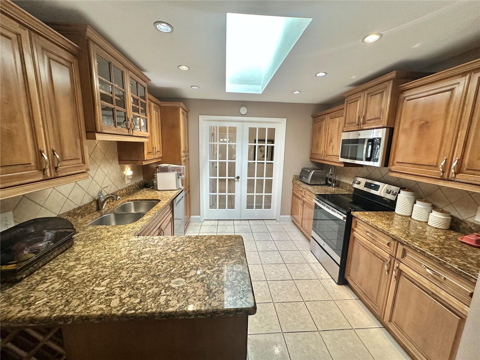 FLOR A MAR - Residential