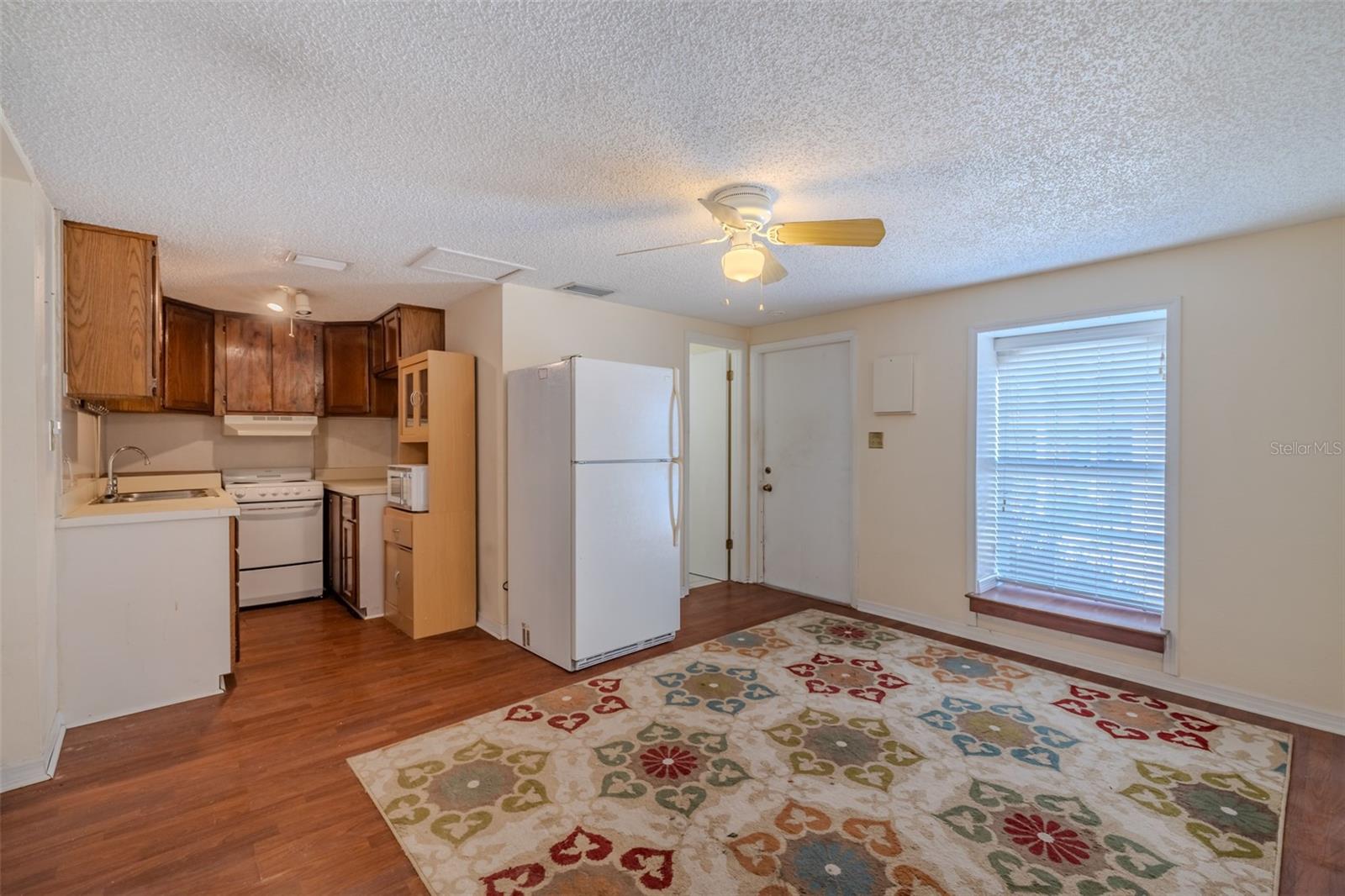 VAN SANT SUB - Residential